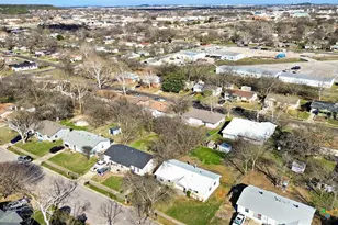 703 S 13th St, Copperas Cove, TX 76522 - Photo 19