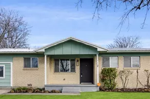 703 S 13th St, Copperas Cove, TX 76522 - Photo 1