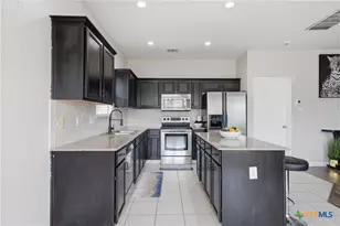 204 Memory Ln, Harker Heights, TX 76548 - Photo 5