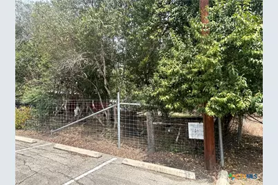 474 N Guenther Avenue, New Braunfels, TX 78130 - Photo 27