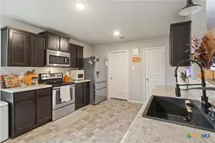 2720 Turning Crk St, Temple, TX 76504 - Photo 11