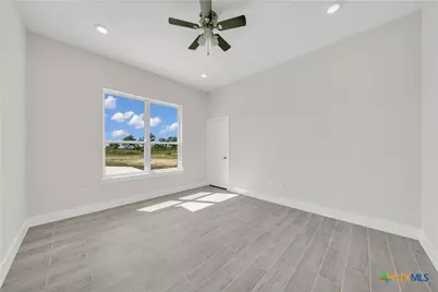 1585 Private Road 2771, Mico, TX 78056 - Photo 7