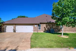 8022 Bella Charca Pkwy, Nolanville, TX 76559 - Photo 27