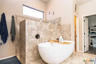 8022 Bella Charca Pkwy, Nolanville, TX 76559 - Photo 15