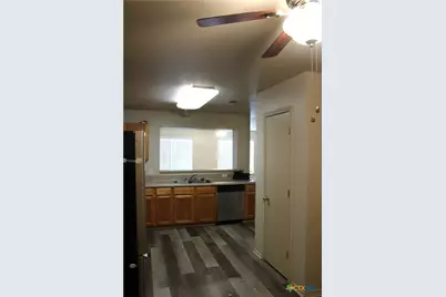 415 E 4th Avenue, Belton, TX 76513 - Photo 15