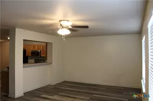 415 E 4th Ave, Belton, TX 76513 - Photo 13