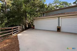 119 N Kanaio Dr, Bastrop, TX 78602 - Photo 3