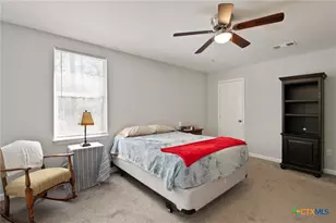 119 N Kanaio Dr, Bastrop, TX 78602 - Photo 35