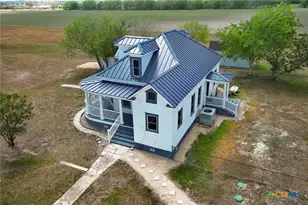 1370 Co Rd 353, Shiner, TX 77984 - Photo 5