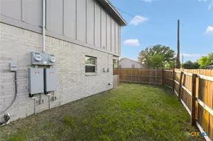 1015 N 10th St, Killeen, TX 76541 - Photo 19
