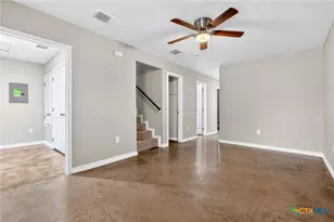 1015 N 10th St, Killeen, TX 76541 - Photo 9