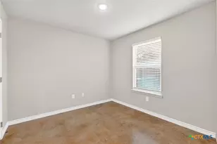 1015 N 10th St, Killeen, TX 76541 - Photo 7