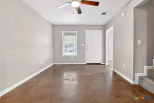 1015 N 10th St, Killeen, TX 76541 - Photo 9