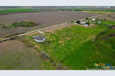 2395 Partnership Road, Seguin, TX 78155 - Photo 7
