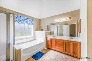 330 Macon Creek, Victoria, TX 77901 - Photo 21