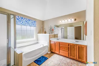 330 Macon Creek, Victoria, TX 77901 - Photo 21