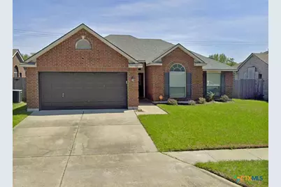 330 Macon Creek, Victoria, TX 77901 - Photo 1