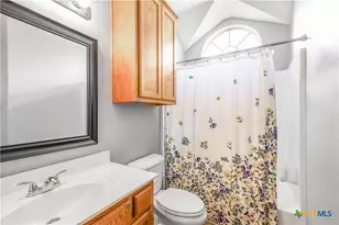 330 Macon Creek, Victoria, TX 77901 - Photo 25