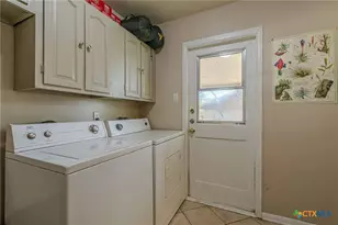 324 Craddock Ave, San Marcos, TX 78666 - Photo 15