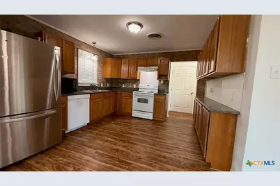 301 Highland Drive, Burnet, TX 78611 - Photo 11