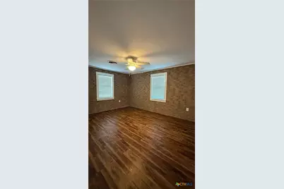 301 Highland Drive, Burnet, TX 78611 - Photo 1