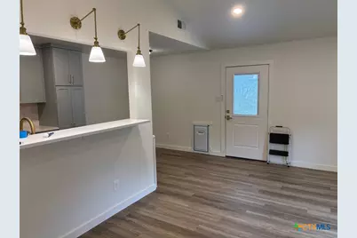 1100 Dartmouth Street, San Marcos, TX 78666 - Photo 3