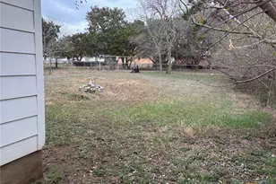 1100 Dartmouth St, San Marcos, TX 78666 - Photo 19