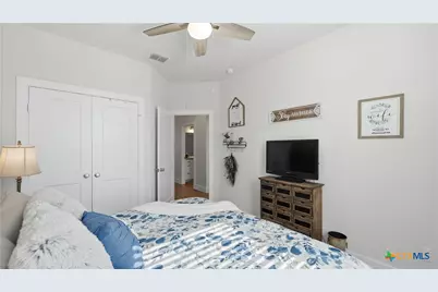 243 Sapphire, New Braunfels, TX 78130 - Photo 29