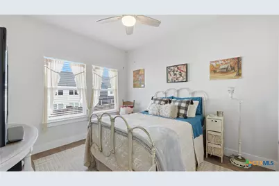 243 Sapphire, New Braunfels, TX 78130 - Photo 33