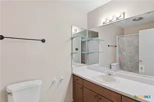 102 Runnel St, Seguin, TX 78155 - Photo 19
