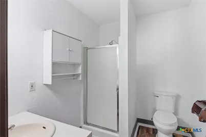 102 Runnel Street, Seguin, TX 78155 - Photo 25