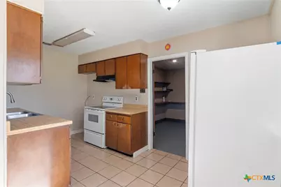 102 Runnel Street, Seguin, TX 78155 - Photo 11