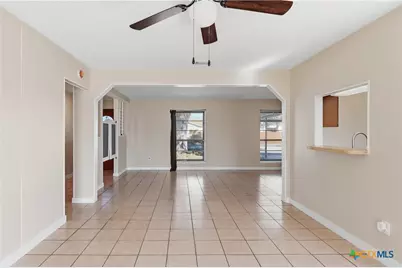 102 Runnel Street, Seguin, TX 78155 - Photo 7