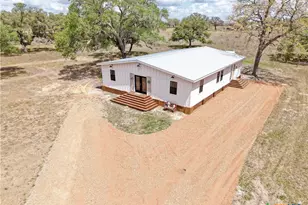 55 Rice Rd, Yoakum, TX 77995 - Photo 3