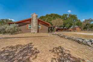 1660 McIver Rd, Canyon Lake, TX 78133 - Photo 7