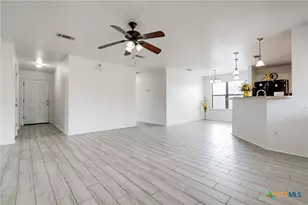 1312 Travis Cir, Copperas Cove, TX 76522 - Photo 7