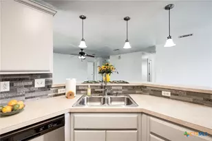 1312 Travis Cir, Copperas Cove, TX 76522 - Photo 11