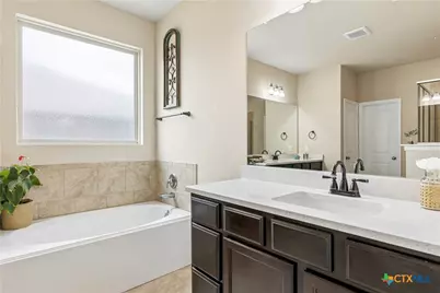 5867 Hopper Court, New Braunfels, TX 78132 - Photo 15