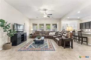 5867 Hopper Ct, New Braunfels, TX 78132 - Photo 5