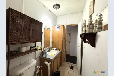 1255 Mt Pleasant Road, Kingsbury, TX 78638 - Photo 11