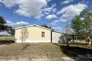 1255 Mount Pleasant Rd, Kingsbury, TX 78638 - Photo 19