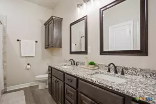 502 Oak Dr, Troy, TX 76579 - Photo 17