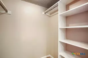 8655 Datapoint Dr, San Antonio, TX 78229 - Photo 15