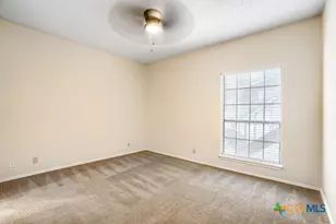 8655 Datapoint Dr, San Antonio, TX 78229 - Photo 13