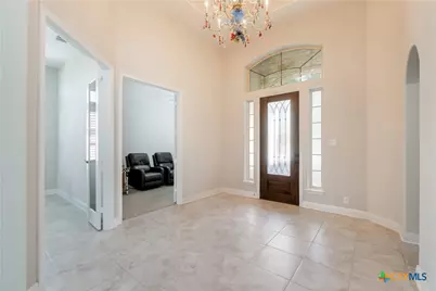 407 Mission Hill Run, New Braunfels, TX 78132 - Photo 3