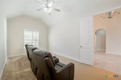 407 Mission Hill Run, New Braunfels, TX 78132 - Photo 5