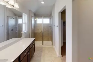 116 Hidden Branch Cv, San Marcos, TX 78657 - Photo 11