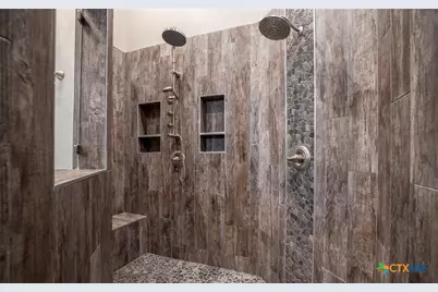 345 Laguna Road, Bandera, TX 78003 - Photo 15