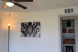 2109 W Avenue B, Temple, TX 76504 - Photo 9