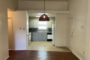 215 Robertstown Rd, Copperas Cove, TX 76522 - Photo 5